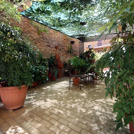 Albergo I Longobardi Chiusi Exterior photo