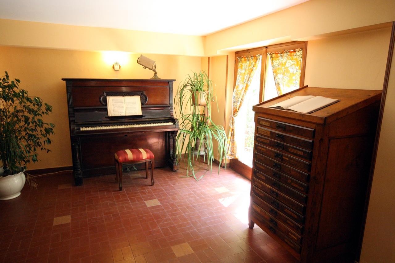 Albergo I Longobardi Chiusi Exterior photo